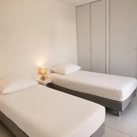 Alando Red Appartement